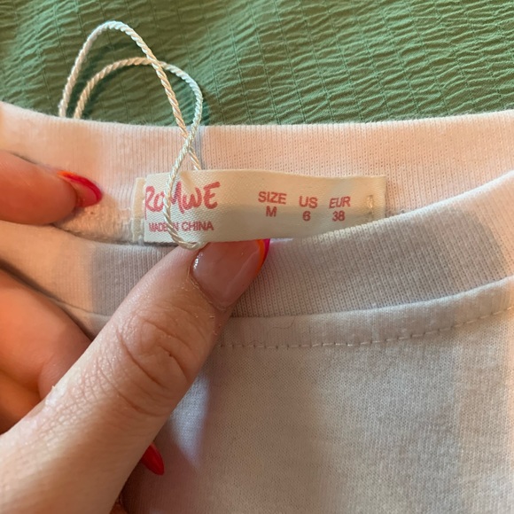 blue truck romwe crop top - Picture 3 of 3